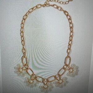 NWT Lilly Pulitzer Bouquet Toss Necklace Gold with Pearl Drops